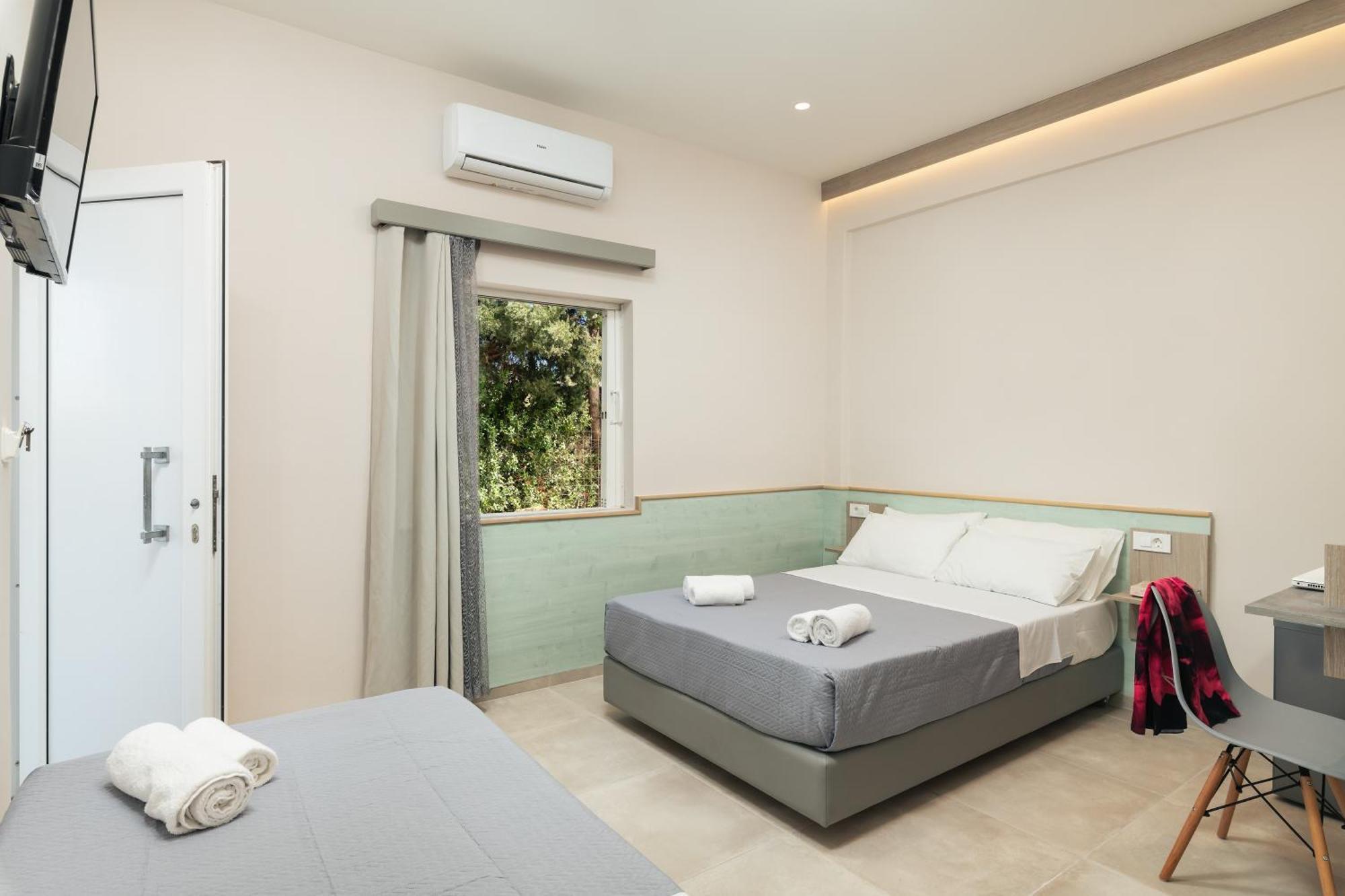 Stefanie Studios Agia Marina 外观 照片